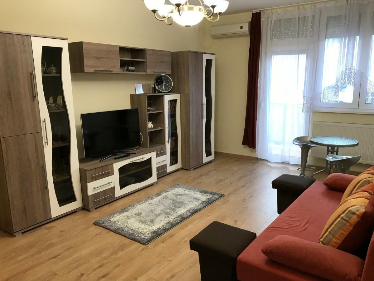 Ella Apartman ديبريتْسين المظهر الخارجي الصورة